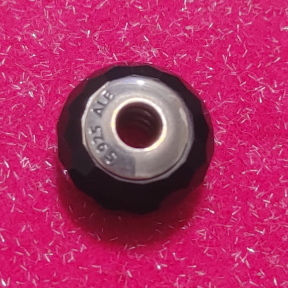 ʕ·ᴥ·ʔAuthentic Pandora Black Fascinating Faceted Murano Charm 791069 - Picture 3 of 4